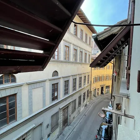 Leonardo Apartments-3